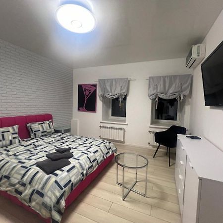 2-Room Luxury Apartment In The Center Kiev Exteriör bild
